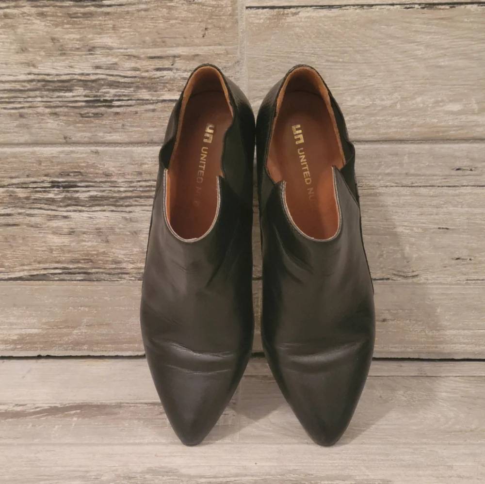 Unique Asymmetric United Nude Leather Heel Ankle Boots - Picture 3 of 14